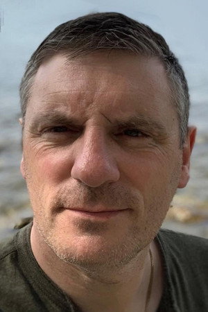 Cover image for Dave Simon