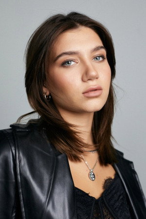 Cover image for Madison Lewis