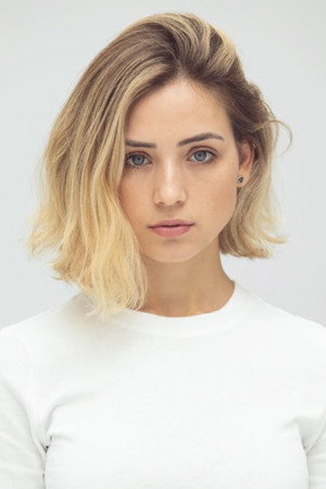 Cover image for Paula Magalhães