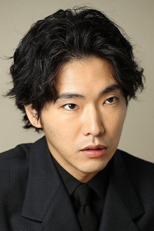 Cover image for 柄本佑