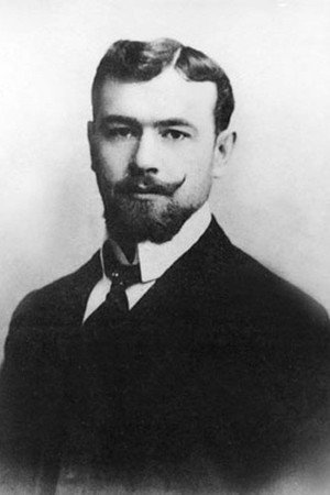 Cover image for Aleksandr Khanzhonkov