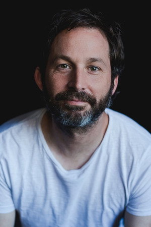 Cover image for Dave Lawson