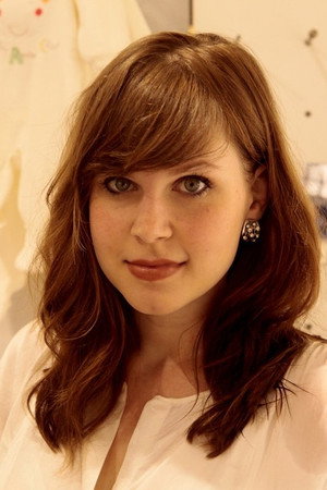Cover image for Carolinie Figueiredo