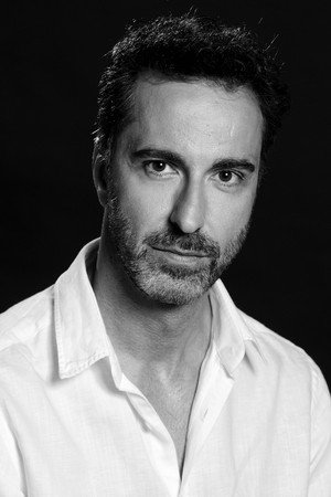 Cover image for Ermin Bravo
