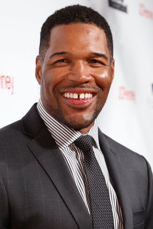 Cover image for Michael Strahan