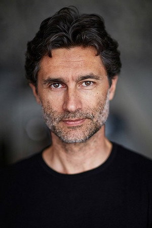Cover image for Emmanuel Herault
