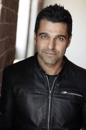 Cover image for Julian Tassielli