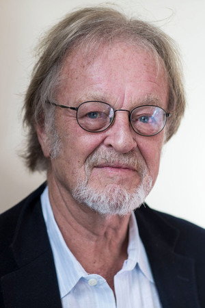 Cover image for Bernard Cornwell