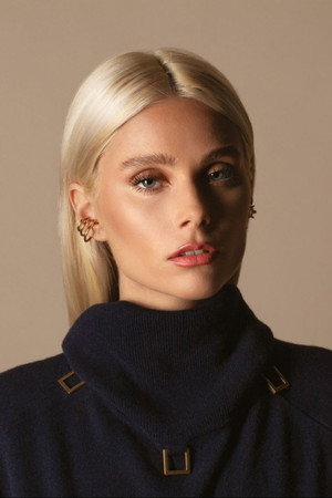 Cover image for Valentina Zenere