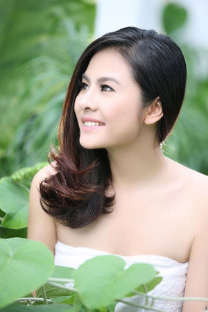 Cover image for Vân Trang
