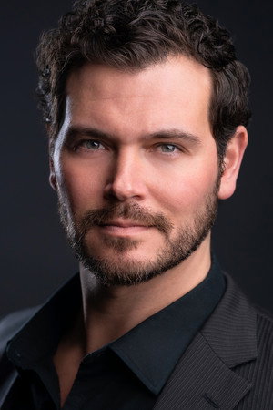 Cover image for Greg Perrow