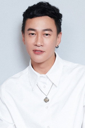 Cover image for 何潤東
