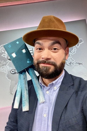 Cover image for Vu Bui