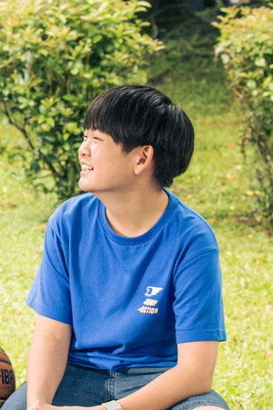 Cover image for Yi-Hsuan Cheng