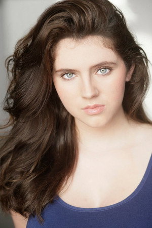 Cover image for Kara Hayward
