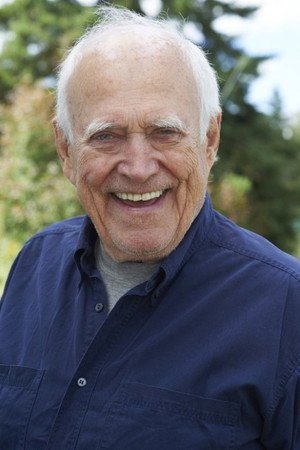 Cover image for George R. Robertson