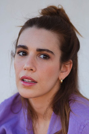 Cover image for Valeria Bono