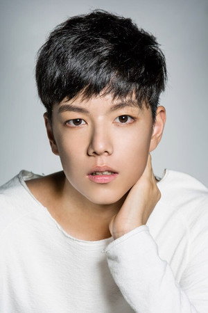 Cover image for Min Ji-Hyuk