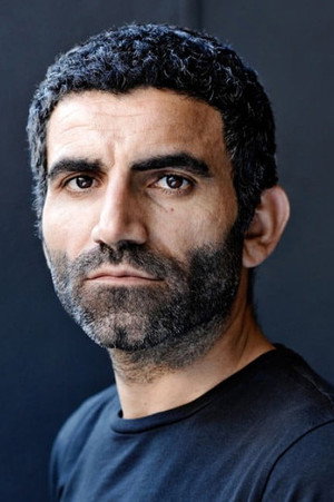 Cover image for Aziz Çapkurt