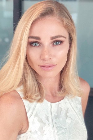 Cover image for Alyssa Julya Smith