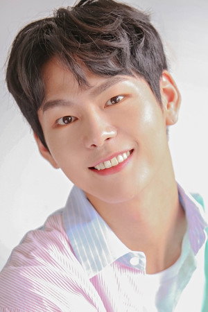 Cover image for Park Sun-ho
