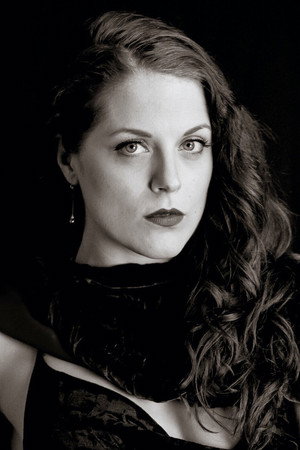 Cover image for Kaylee Harwood