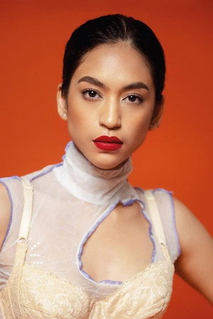 Cover image for Taskya Namya