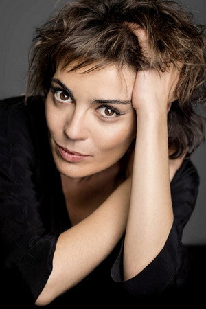 Cover image for María Ballesteros