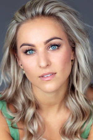 Cover image for Kerry-Lee Dewing