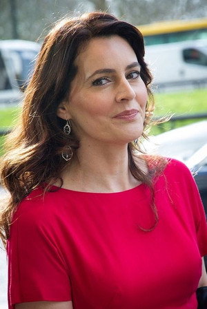 Cover image for Louise Delamere