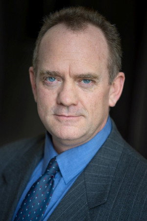 Cover image for David Gow