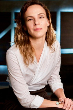Cover image for Renata Brandão