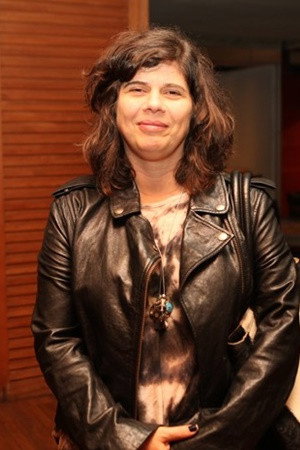 Cover image for Olívia Guimarães