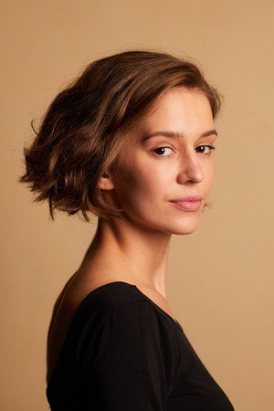 Cover image for Adela Dukátová