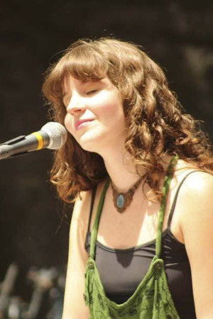 Cover image for Anabella Celeste Quidiello