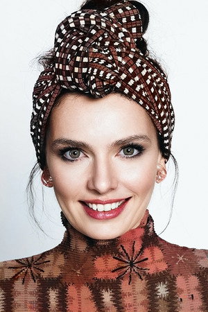 Cover image for Nil Karaibrahimgil