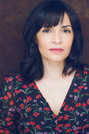 Cover image for Veronica Cruz
