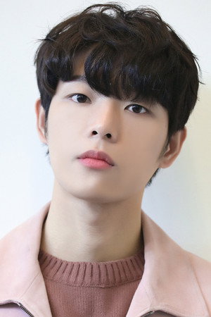 Cover image for 김도건