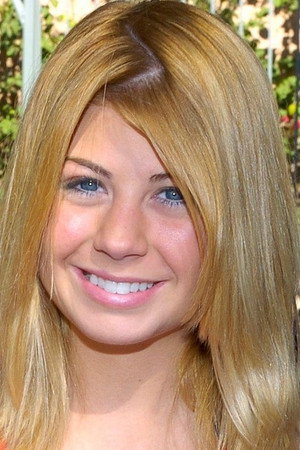 Cover image for Kelsey Mulrooney