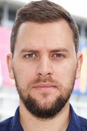 Cover image for Alexandr Emelyanov