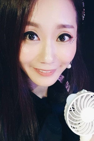 Cover image for 정혜원