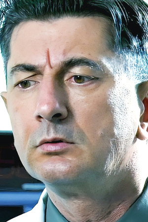 Cover image for George Kapetan