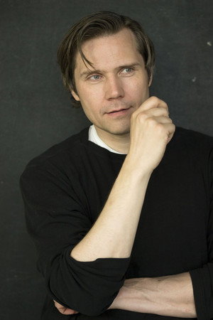 Cover image for Tuomas Kantelinen
