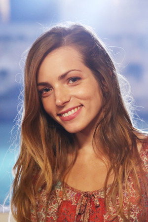 Cover image for Aurora Ruffino