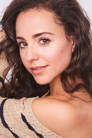Cover image for Skye Coyne