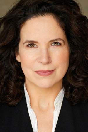 Cover image for Amy Farrington