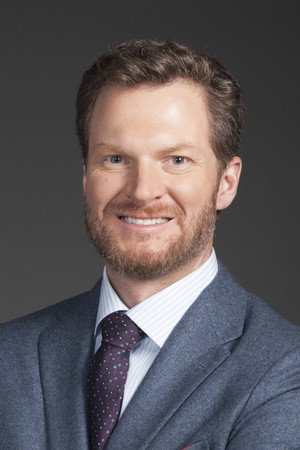 Cover image for Dale Earnhardt Jr.