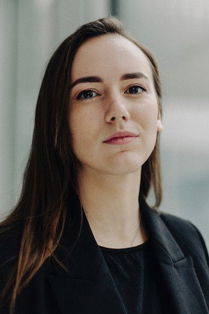 Cover image for Alesja Suzdaltseva