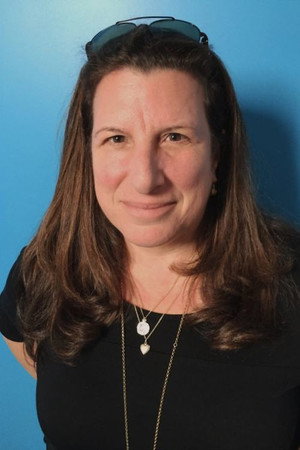 Cover image for Alexa L. Fogel