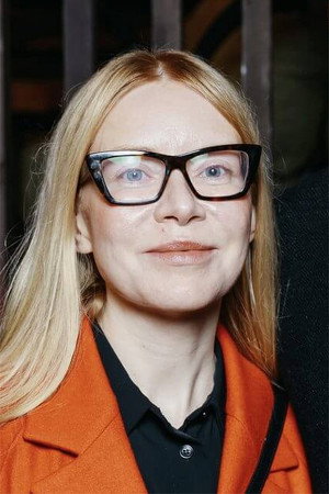 Cover image for Любовь Львова